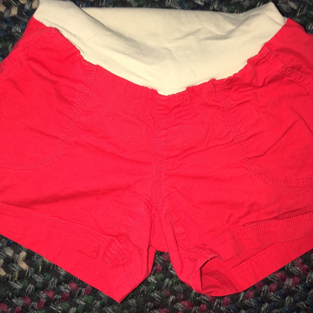 Maternity shorts